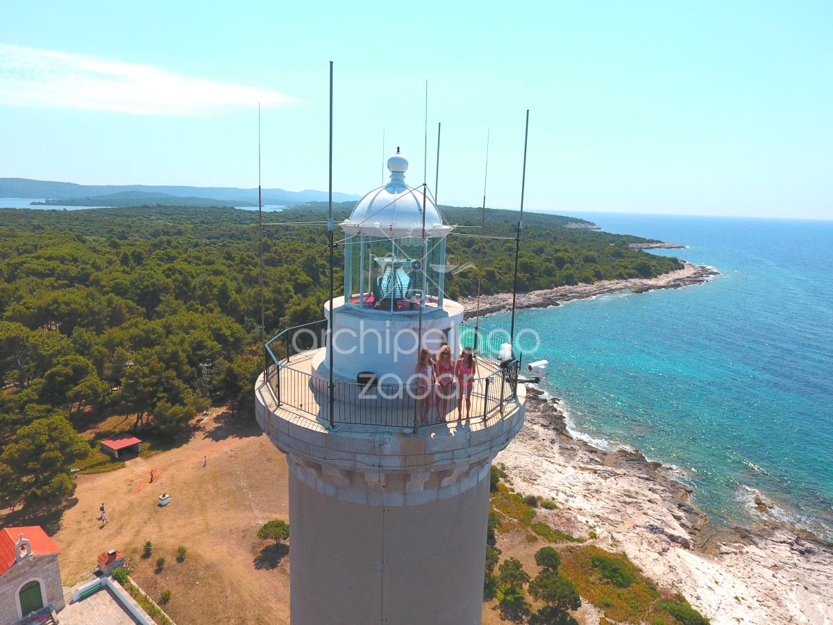 Veli Rat lighthouse Punta Bianca 