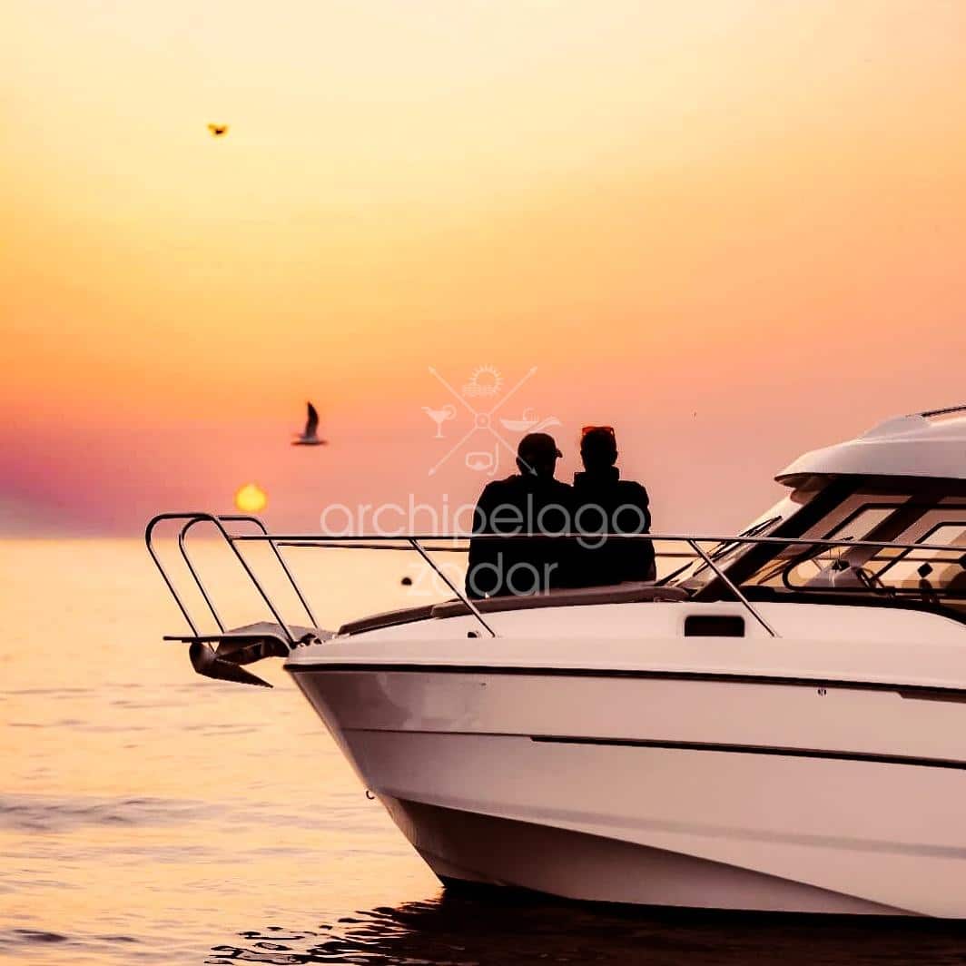 romantic boat tours in zadar couple sunset antares