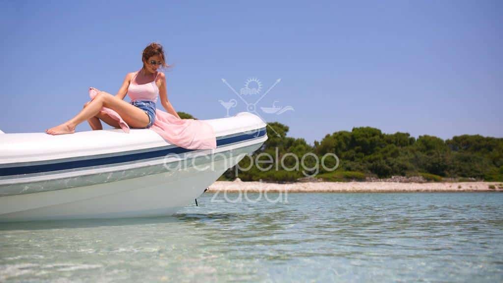 solo boat tour in zadar cover photo lady on a solo boat tour in zadar
