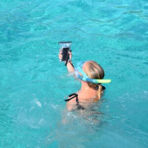 capturing-moments-on-a-boat-trip