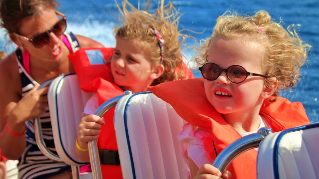 Best family and friends tour (12) Best family boat trip