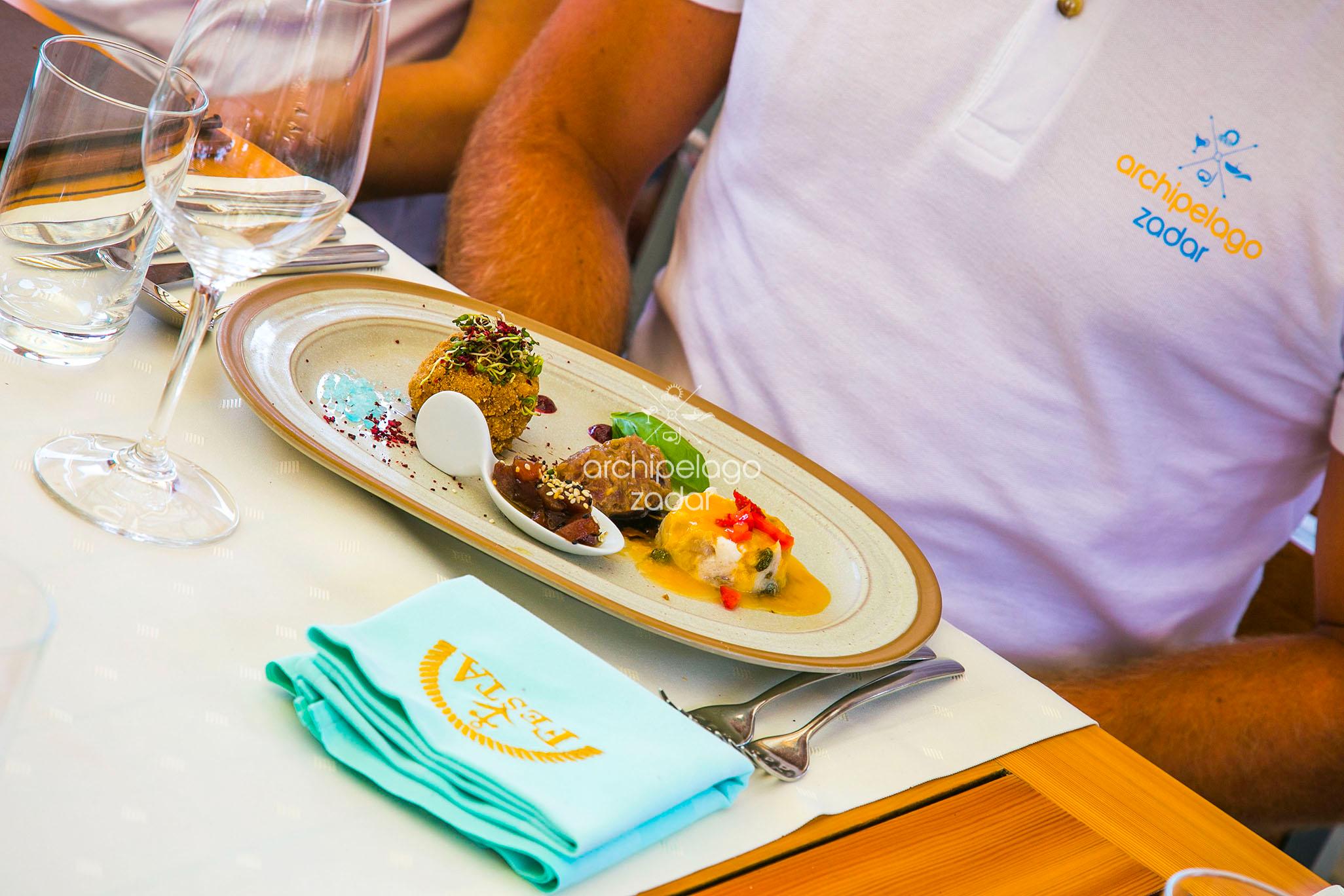 Fešta restaurant dining and dishes (3) Fešta restaurant dining and dishes (3)