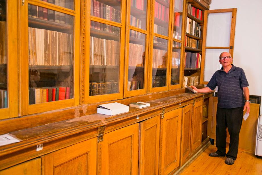 Galevac Private Boat tour, historic monastery tour (4)