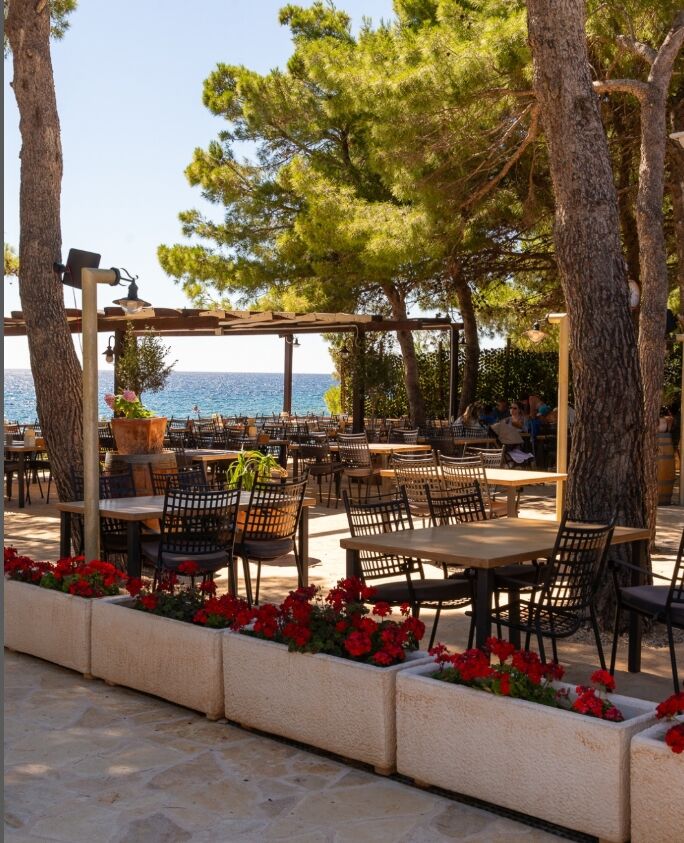 Momi Restaurant Dugi otok on a boat trip with Zadar Archipelago